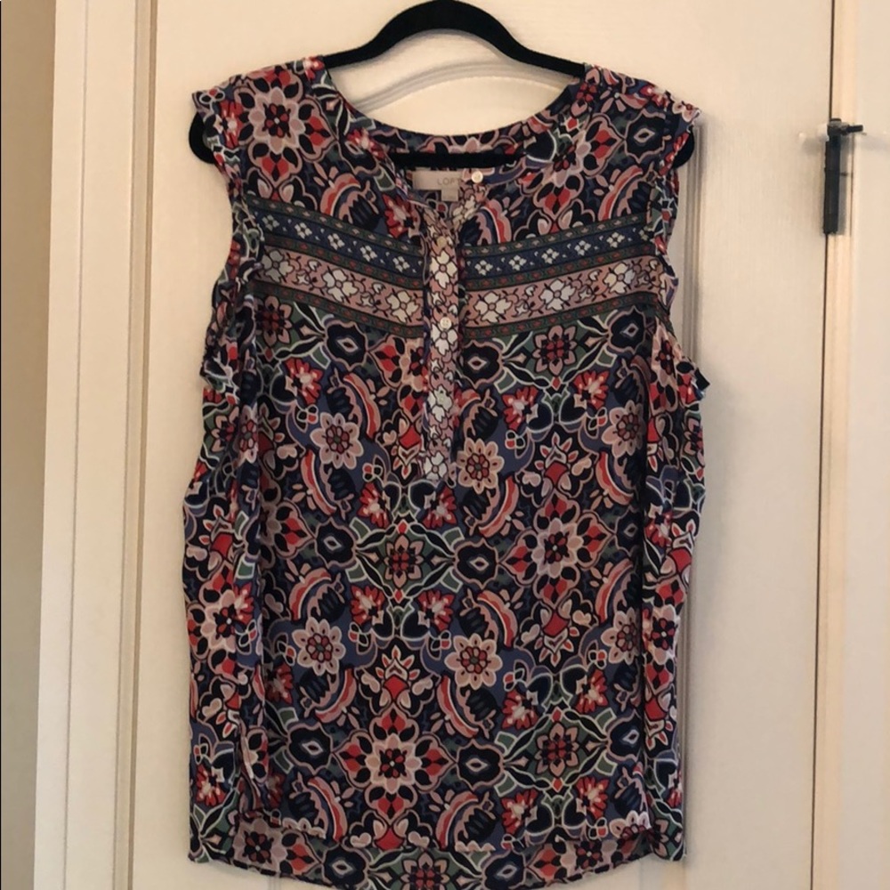 Sleeveless top